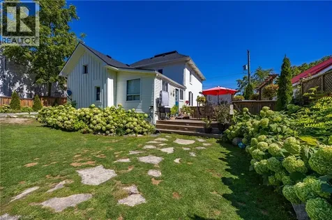 1047 Bay Street Port Rowan ON N0E 1M0