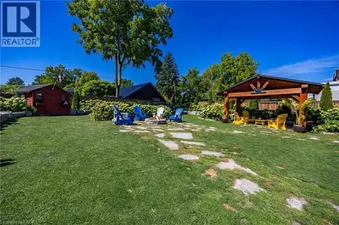 1047 Bay Street Port Rowan ON N0E 1M0