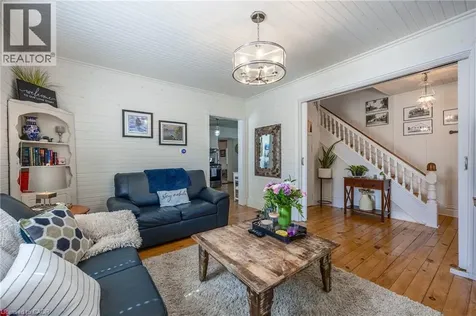 1047 Bay Street Port Rowan ON N0E 1M0