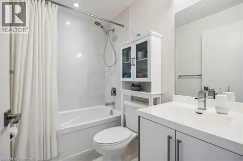 2093 Fairview Street Burlington ON L7R 0E6