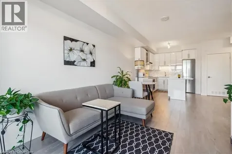 2093 Fairview Street Burlington ON L7R 0E6