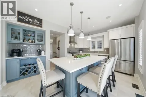 8 Myrtle Street Fonthill ON L0S 1E6