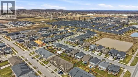 8 Myrtle Street Fonthill ON L0S 1E6