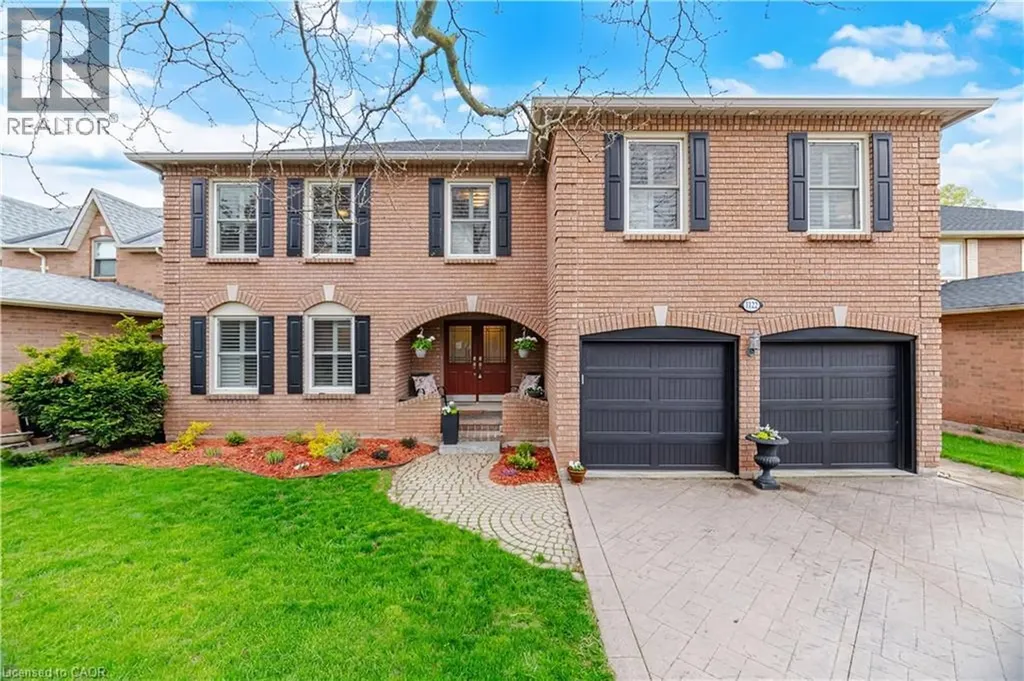 1122 Berkshire Court Oakville ON L6M 2L6