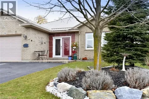 34 Davis Street Jarvis ON N0A 1J0