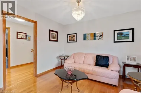 77 Mctague Drive Cambridge ON N1T 1L7