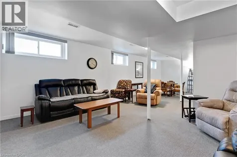 77 Mctague Drive Cambridge ON N1T 1L7