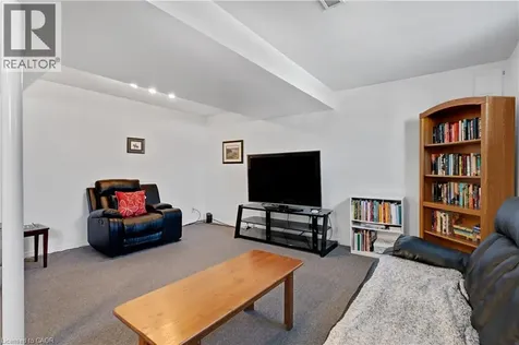 77 Mctague Drive Cambridge ON N1T 1L7