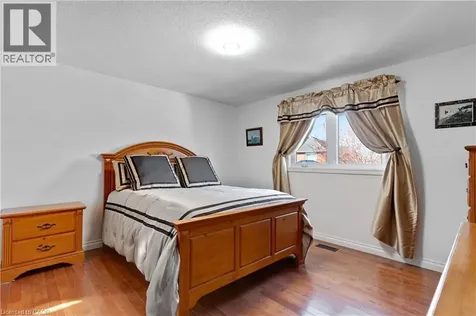 77 Mctague Drive Cambridge ON N1T 1L7