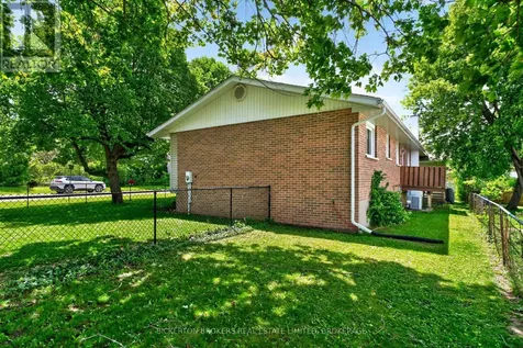 90 Ann Street Gananoque ON K7G 1Z3