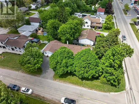 90 Ann Street Gananoque ON K7G 1Z3