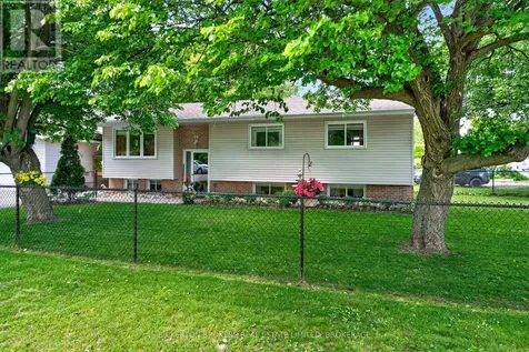 90 Ann Street Gananoque ON K7G 1Z3