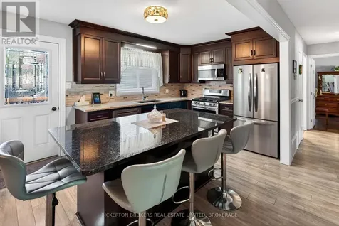 90 Ann Street Gananoque ON K7G 1Z3