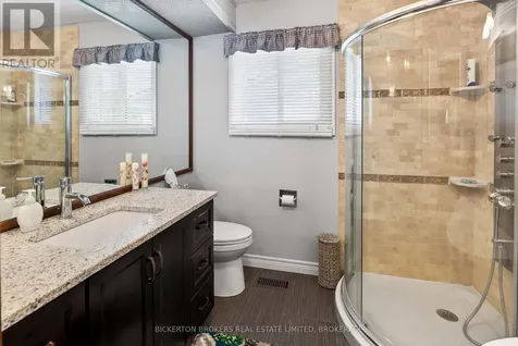 90 Ann Street Gananoque ON K7G 1Z3