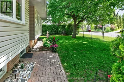 90 Ann Street Gananoque ON K7G 1Z3