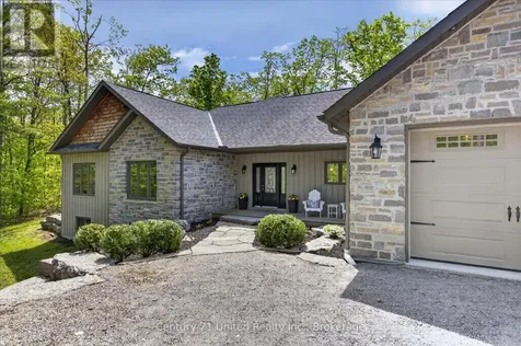 54 Mitchell Crescent Trent Lakes ON K0L 1J0