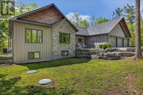 54 Mitchell Crescent Trent Lakes ON K0L 1J0