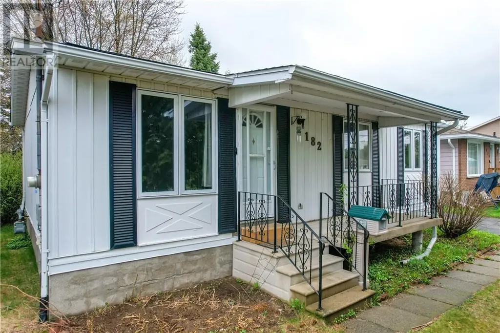 182 Darby Street Sudbury ON P3B 3V1