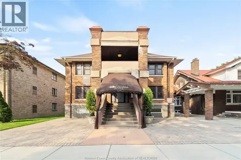 269 Randolph Place Windsor ON N9B 2T2