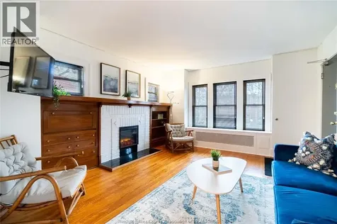 269 Randolph Place Windsor ON N9B 2T2