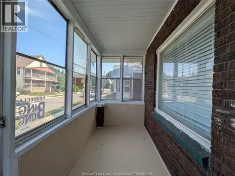 1781 Rooney Street Windsor ON N9B 1L3