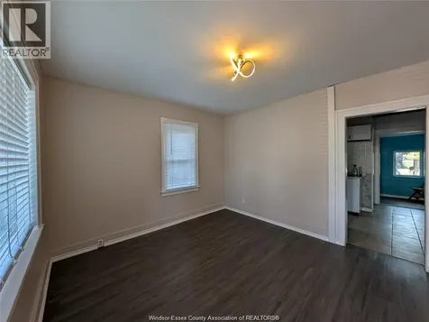 1781 Rooney Street Windsor ON N9B 1L3