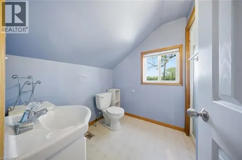 571 East Quarter Line Road St. Williams ON N0E 1P0