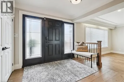 10 Azalea Court Stoney Creek ON L8J 1K4