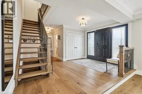 10 Azalea Court Stoney Creek ON L8J 1K4