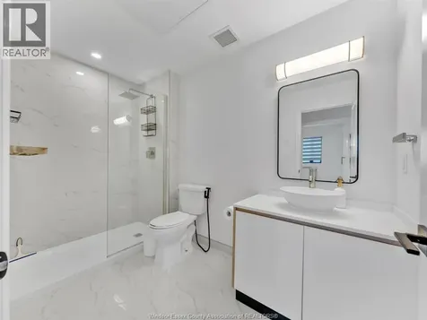 7337 Meo Boulevard Lasalle ON N9H 0P5