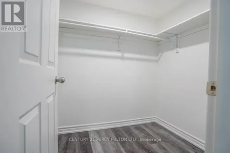1040 Foxtail Crescent Pickering ON L1X 0E7