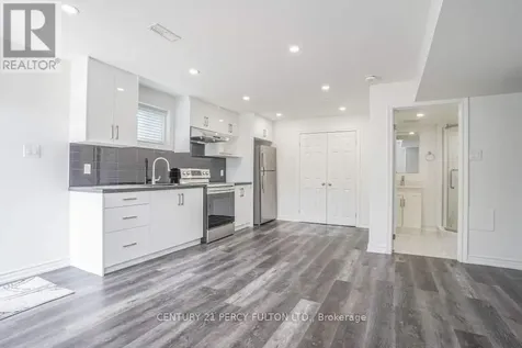 1040 Foxtail Crescent Pickering ON L1X 0E7