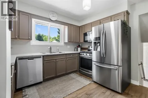 103 Cardinal Crescent Chatham ON N7L 3V4