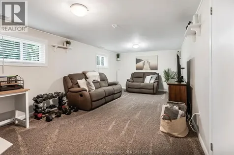 103 Cardinal Crescent Chatham ON N7L 3V4