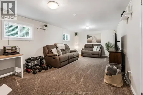 103 Cardinal Crescent Chatham ON N7L 3V4