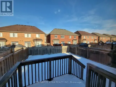 108 Lewis Honey Drive Aurora ON L4G 0J3