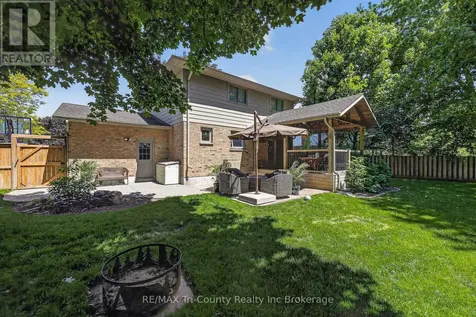 11 Adams Avenue Tillsonburg ON N4G 4X3