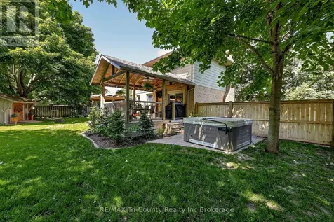 11 Adams Avenue Tillsonburg ON N4G 4X3
