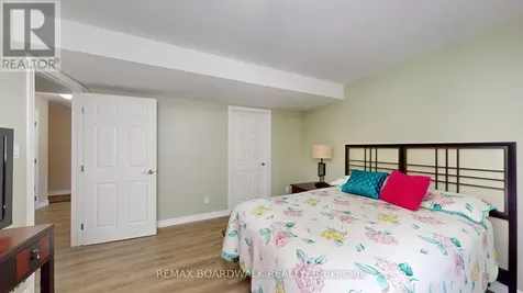 19A Centre Street Brockville ON K6V 5S6