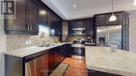 19A Centre Street Brockville ON K6V 5S6