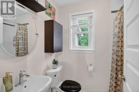 94 Strachan Street Ottawa ON K0A 2Z0