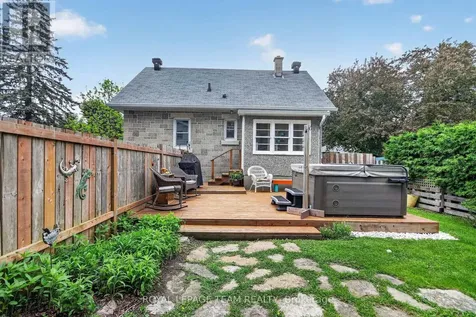 94 Strachan Street Ottawa ON K0A 2Z0