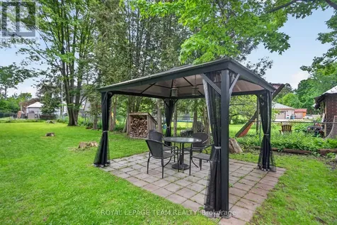 94 Strachan Street Ottawa ON K0A 2Z0