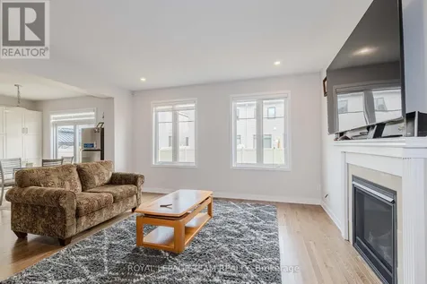 97 Mudminnow Crescent Ottawa ON K4A 5J1
