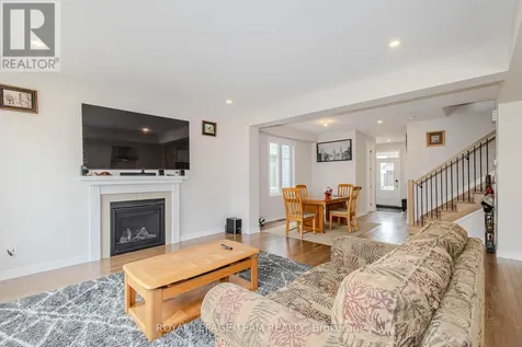 97 Mudminnow Crescent Ottawa ON K4A 5J1