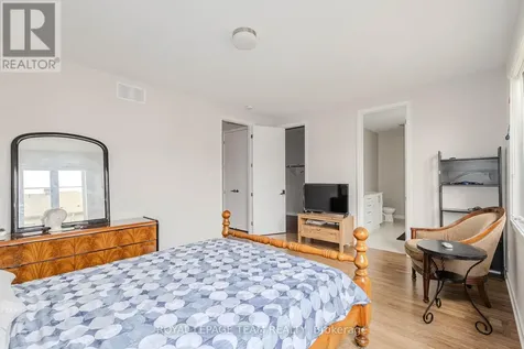 97 Mudminnow Crescent Ottawa ON K4A 5J1