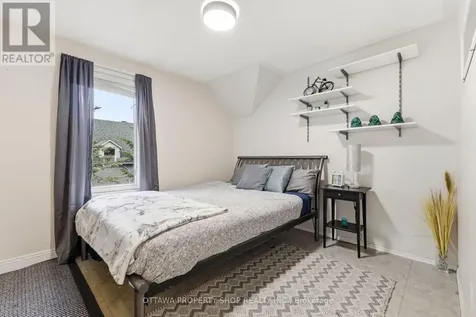 2025 Albert Street Clarence-rockland ON K4K 1K4