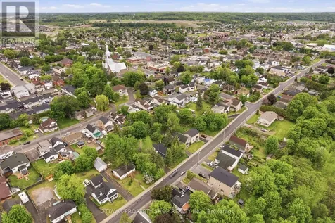 2025 Albert Street Clarence-rockland ON K4K 1K4