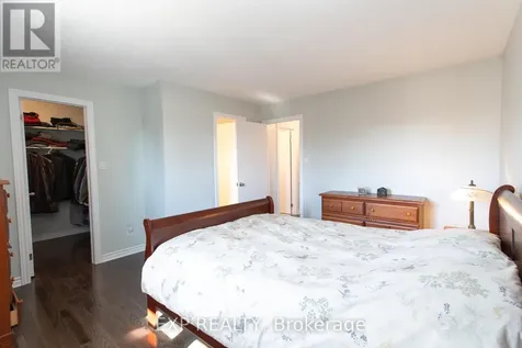 1534 Rosebella Avenue Ottawa ON K1T 1E8