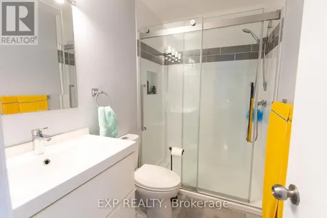 1534 Rosebella Avenue Ottawa ON K1T 1E8